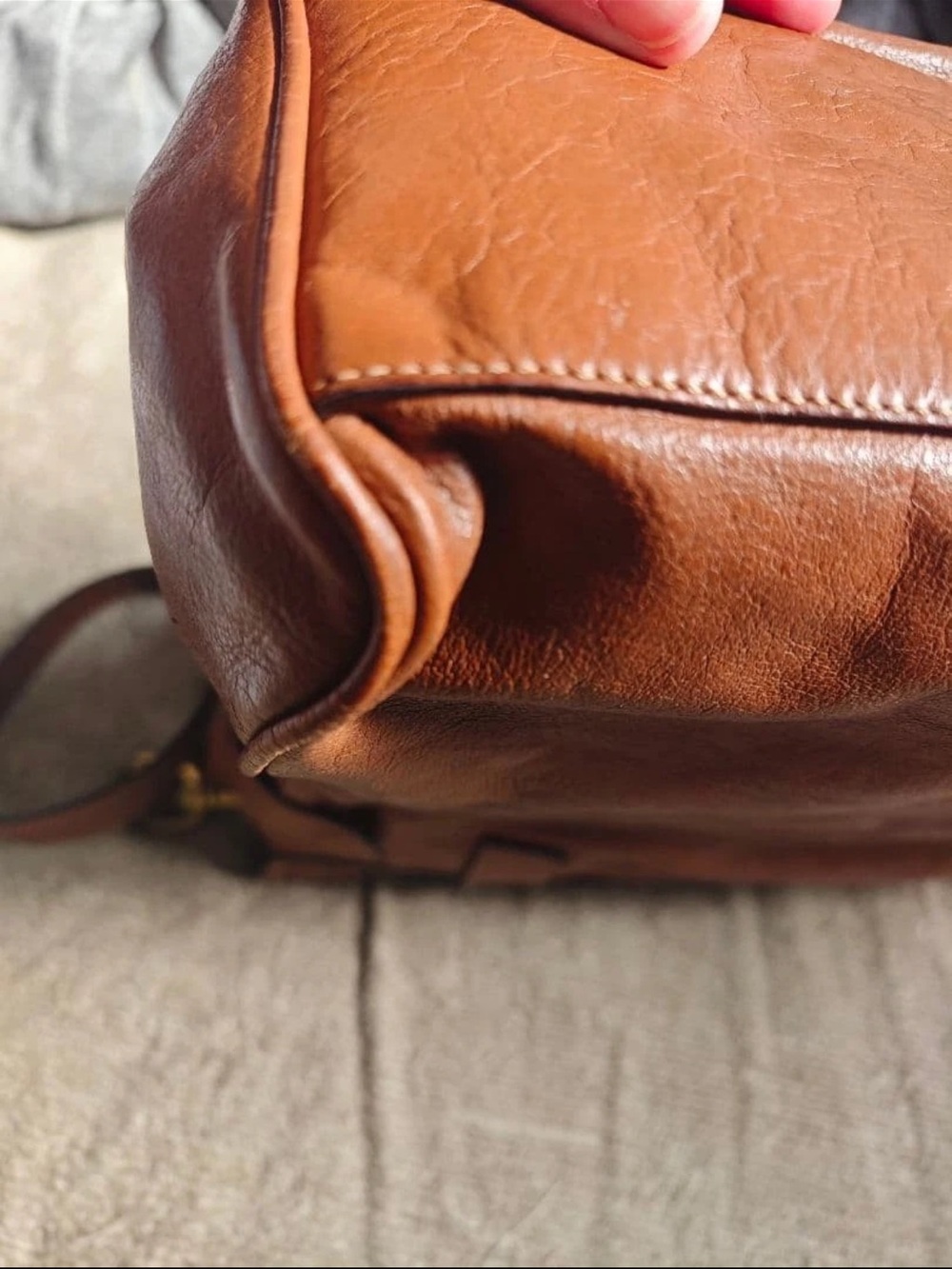Mulberry Tan Leather Satchel with Brass Hardware - Picture 8 of 16
